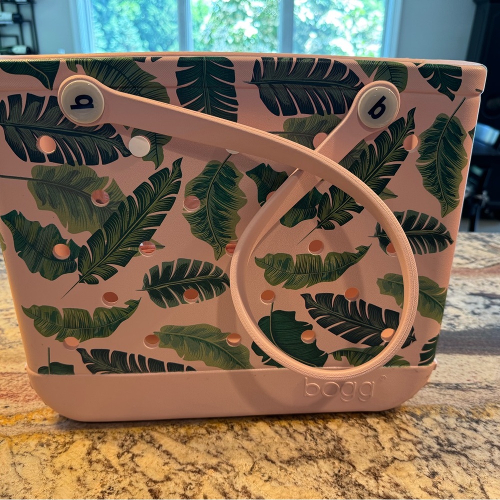 BOGG BABY BAG Pink and Green Palm Print Never Used - Picture 4 of 4